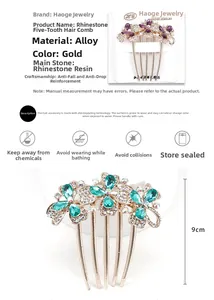 Detail view of 9cm golden alloy hair comb featuring crystal flowers and resin stones
