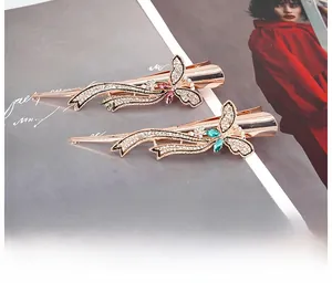 Détails de pinces à cheveux papillon avec base or rose et strass brillants et colorés