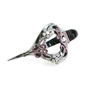 Exquisite daisy and heart hair claw clip with pink crystals on black alloy base