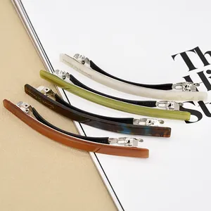 Lot de 4 barrettes élégantes en acétate coloris blanc perle, vert et écaille