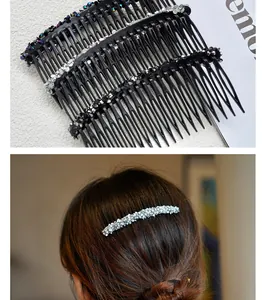 Détail macro du peigne à cheveux antidérapant en plastique avec perles de cristal