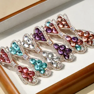 Barrettes à cheveux élégantes avec nœuds en cristal et strass colorés pour femme