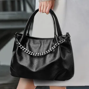 Large Capacity Women PU Leather Tote Bag Metal Chain Decor Korean Style Commuter Underarm Shoulder Bag Daily Use