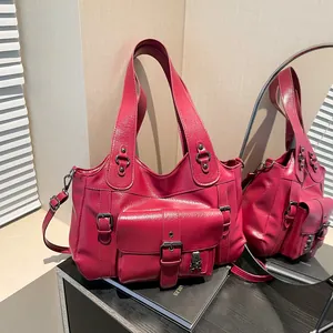Γυναικεία Vintage Τσάντα Tote Μεγάλης Χωρητικότητας από Δέρμα PU Με Μοτίβο Litchi Διακόσμηση Μεταλλικό Κρανίο και Ρυθμιζόμενο Λουράκι