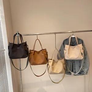 Borsa tote minimalista in tela ad alta capacità disponibile in quattro colori