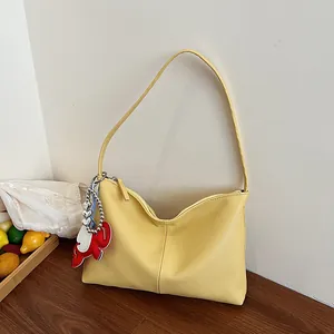 Women Lychee Grain PU Leather Hobo Bag Large Capacity Pleated Shoulder Bag With Cute Elephant Charm Zipper Closure Casual Handbag