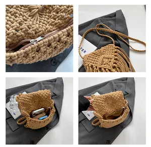 Dettaglio borsa a tracolla macramè kaki con frange, cerniera e spazio interno borsa