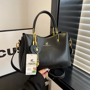 Women Fashion PU Leather Tote Bag Contrast Color Handbag Large Capacity Shoulder Crossbody Bag With Heart Pendant