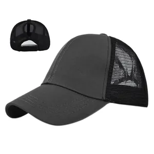 Détail du dos en maille respirante et de l'ouverture pour queue de cheval de la casquette