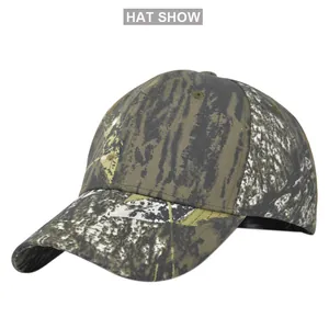 Detail der High-Definition-Camouflage-Basecap mit 3D-Stickerei und Waldbaum-Mustern