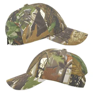 Seitenansicht der sechsflächigen Dschungel-Camo-Basecap mit verstärktem Schirm
