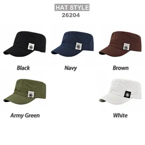 Berretto militare a testa piatta con stella ricamata in nero navy marrone verde e bianco