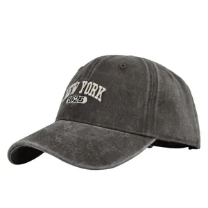 Detailansicht der Vintage Baseballkappe in Anthrazit mit New York Stickerei