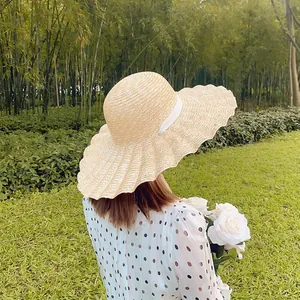 Chapeau de Paille en Raphia à Bord Large pour Femmes Été Plage Bord Franc Haut Plat Protection Solaire Chapeau de Soleil