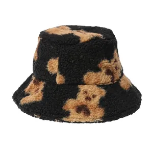 Chapeau bob mignon en laine d'agneau pour femmes avec motif ours pour l'hiver
