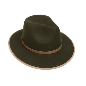 Dettaglio cappello fedora in lana verde oliva con fascia in pelle e tesa rifinita