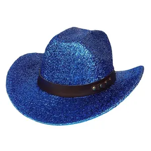 Sombrero de vaquero con lentejuelas azul brillante y banda de cuero con tachuelas