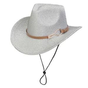 Chapeau de cowboy argenté pailleté avec bandeau en cuir brun et cordon de serrage réglable