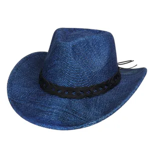Detail eines dunkelblauen Western-Cowboyhuts mit Webstruktur und Leder-Stirnband