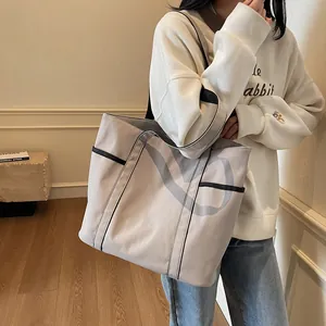 Große Canvas-Tragetasche mit vielen Taschen für Yoga, Fitness und tägliche Einkäufe