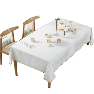 Nappe minimaliste en coton et lin blanc avec bordure en dentelle élégante