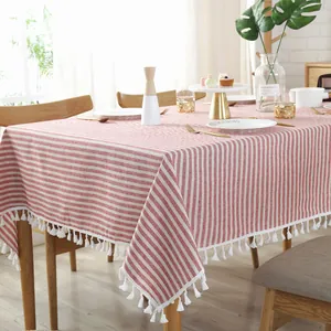 Japanse rood gestreepte katoen linnen tafelkleed met witte kwastjes voor de eettafel