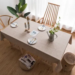 Moderne minimalistische Tischdecke aus Baumwolle und Leinen mit Karomuster in Khaki-Farbe