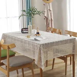 Tovaglia all'uncinetto fatta a mano con pizzo geometrico traforato color crema per tavolo