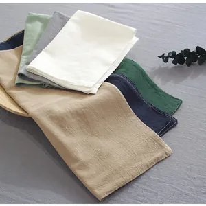 Set de Table Minimaliste Japonais en Coton Lavé Couleur Unie Texture Plissée Tapis de Table Résistant à la Chaleur Fond Photo