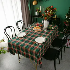 Klassiek groen en rood Schots geruit rechthoekig tafelkleed voor kersttafeldecoratie