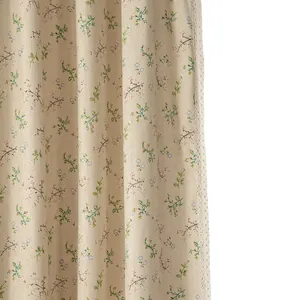 Rideau en coton et lin à fleurs avec feuilles vertes et bordure en dentelle délicate