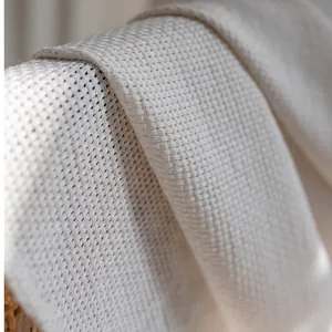 Rideau japonais beige crème à tissage gaufré et texture en lin naturel élégant