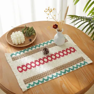 Nordisch Gewebtes Jute Platzset Hitzebeständige Rechteckige Tischmatte Mit Quasten Spitze Bommel Für Küche Essen Boho Deko
