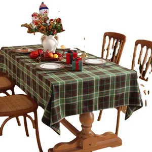 Klassische grün-braune karierte rechteckige Tischdecke für die Weihnachtsessen-Dekoration