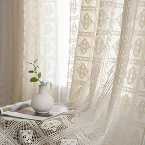 Tende boho in cotone lavorato a maglia avorio con motivi geometrici traforati e pizzo retrò
