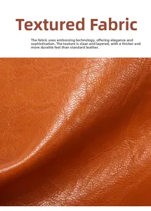 Makroaufnahme der strapazierfähigen, orangefarbenen Ledertextur mit hochwertiger Prägung