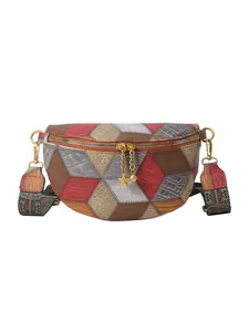 Sacoche vintage patchwork à losanges avec bandoulière large au style bohème ethnique