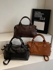 Vintage-Boston-Taschen mit großem Fassungsvermögen in Schwarz, Dunkelbraun und Karamell-Matt