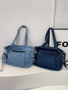 Borsa tote in denim retrò in blu chiaro e scuro con multitasche e piccolo portamonete
