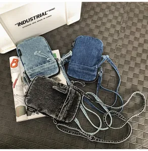 Τρεις τσάντες κινητού denim σε γαλάζιο, σκούρο μπλε και μαύρο γκρι χρώμα