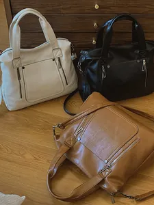 Sacs cabas vintage en cuir souple blanc, noir et marron avec bandoulière réglable