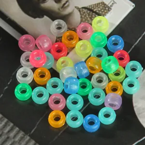 Cuentas de barril luminosas de colores para pulseras DIY y trenzas en tonos de caramelos