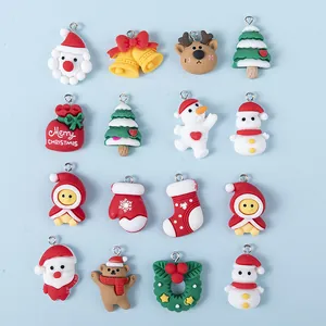Ciondoli in Resina Natalizi per Creazione Gioielli Fai-da-te Babbo Natale Pupazzo di Neve Renna Albero Mini Ciondoli per Portachiavi Cover Cellulare