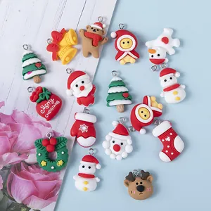 Set di ciondoli natalizi in resina con Babbo Natale e renna per portachiavi fai-da-te