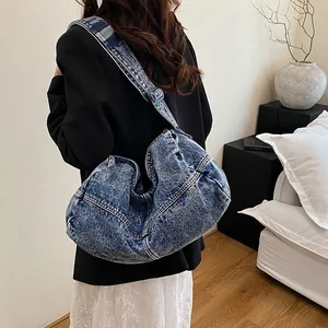 Vintage Denim Patchwork Crossbody Bag Large Capacity Hobo Tote Bag For Women Retro Casual Streetwear Shoulder Bag Adjustable Strap