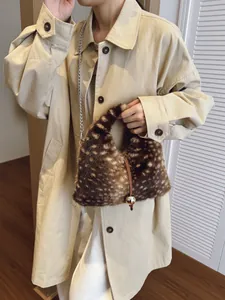 Plüsch-Schultertasche mit Leopardenmuster, goldenem Anhänger und Kettengurt für Damen