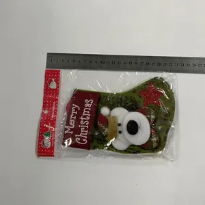 Mini calza di Natale decorativa con orsetto di peluche e ricamo Merry Christmas