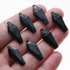 Pendentifs Cercueil en Alliage Gothique Crâne Croix DIY Fournitures de Bijoux Thème Halloween Accessoires de Bricolage Rétro