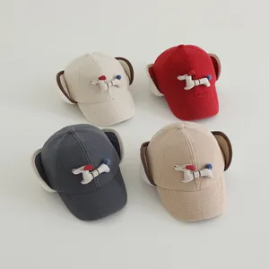 Winter Kinder Ohrenklappenhüte mit Hundemotiv, warme Fleece-Basecaps in vier Farben