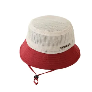 Chapeau de soleil respirant pour enfants avec maille et mentonnière réglable